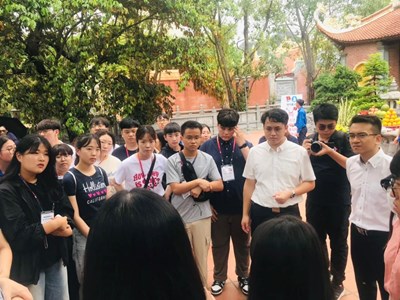 Nâng cao năng lực ngoại ngữ và hội nhập quốc tế cho thanh thiếu nhi